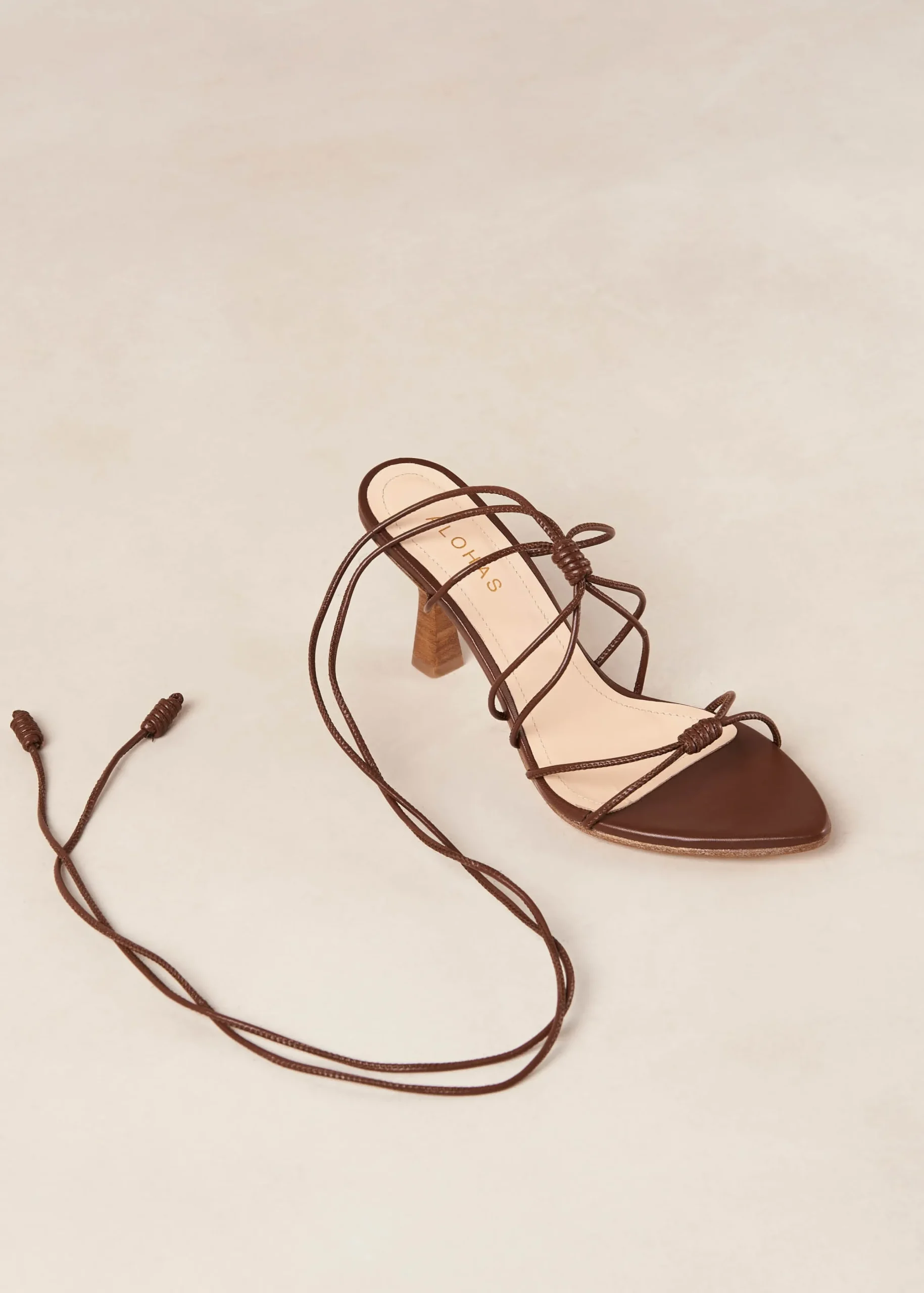 Alyssa - Sandalias Negras Y Crema De Piel