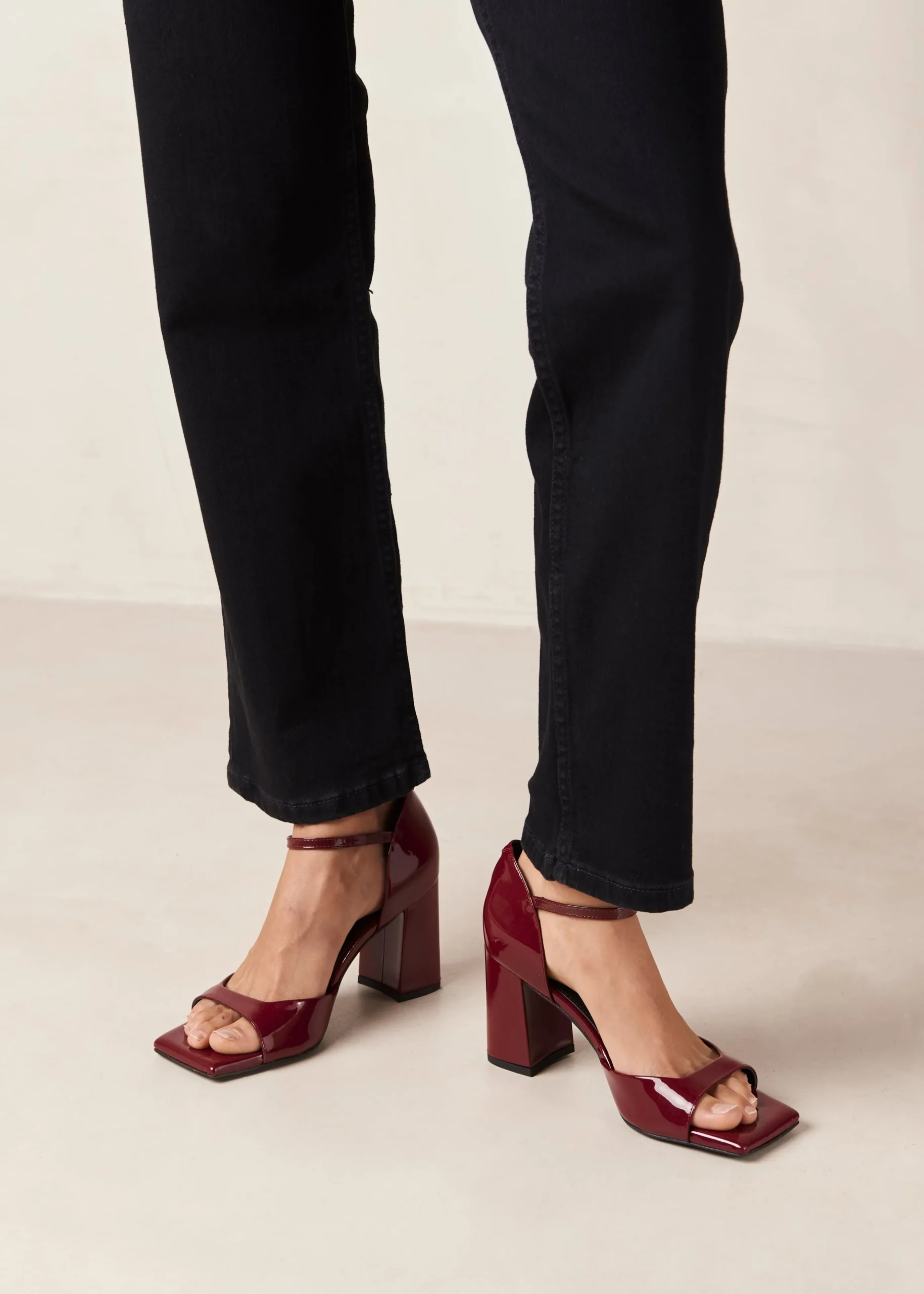 Argil - Tacones Anchos De Charol Rojo