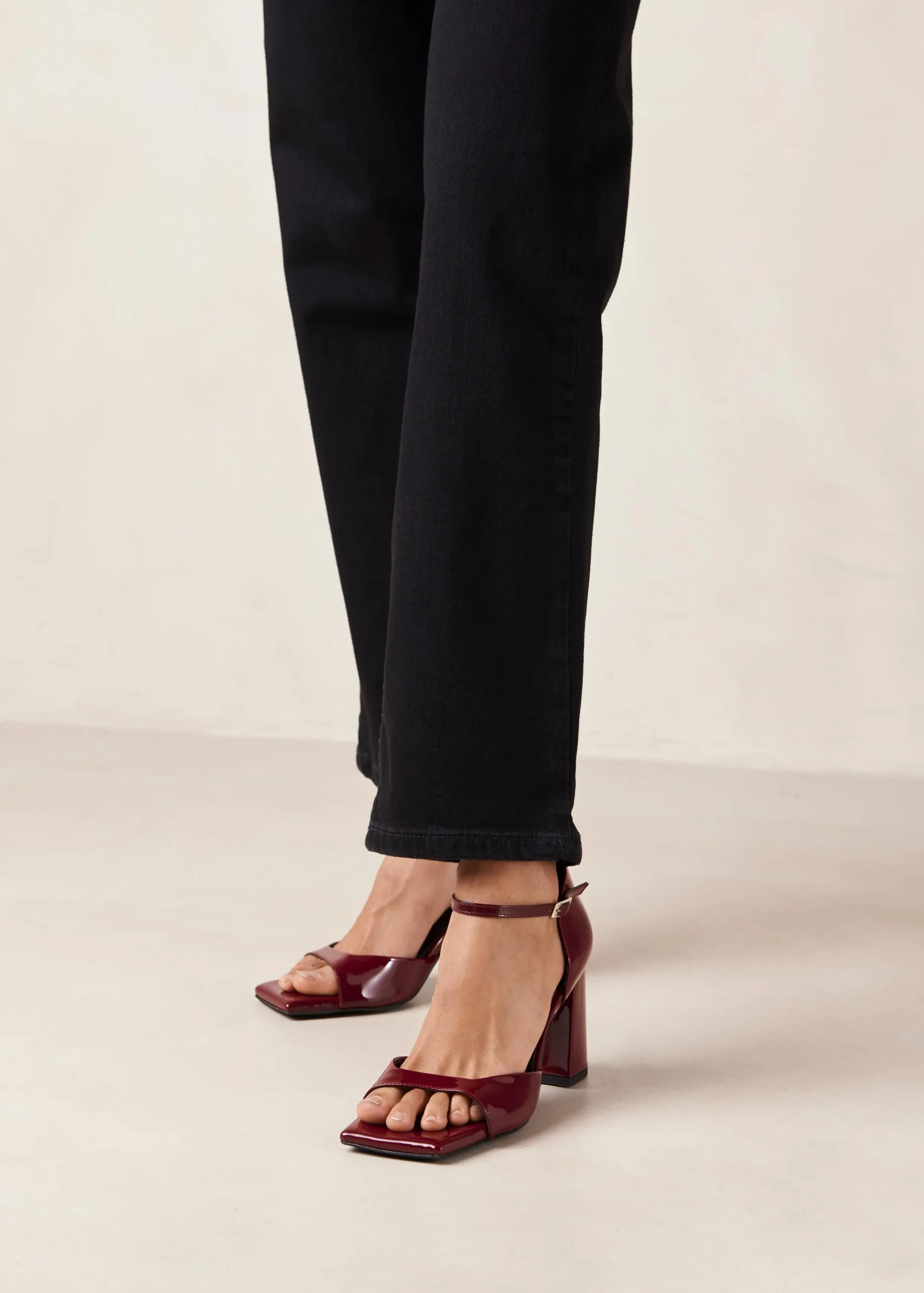 Argil - Tacones Anchos De Charol Rojo
