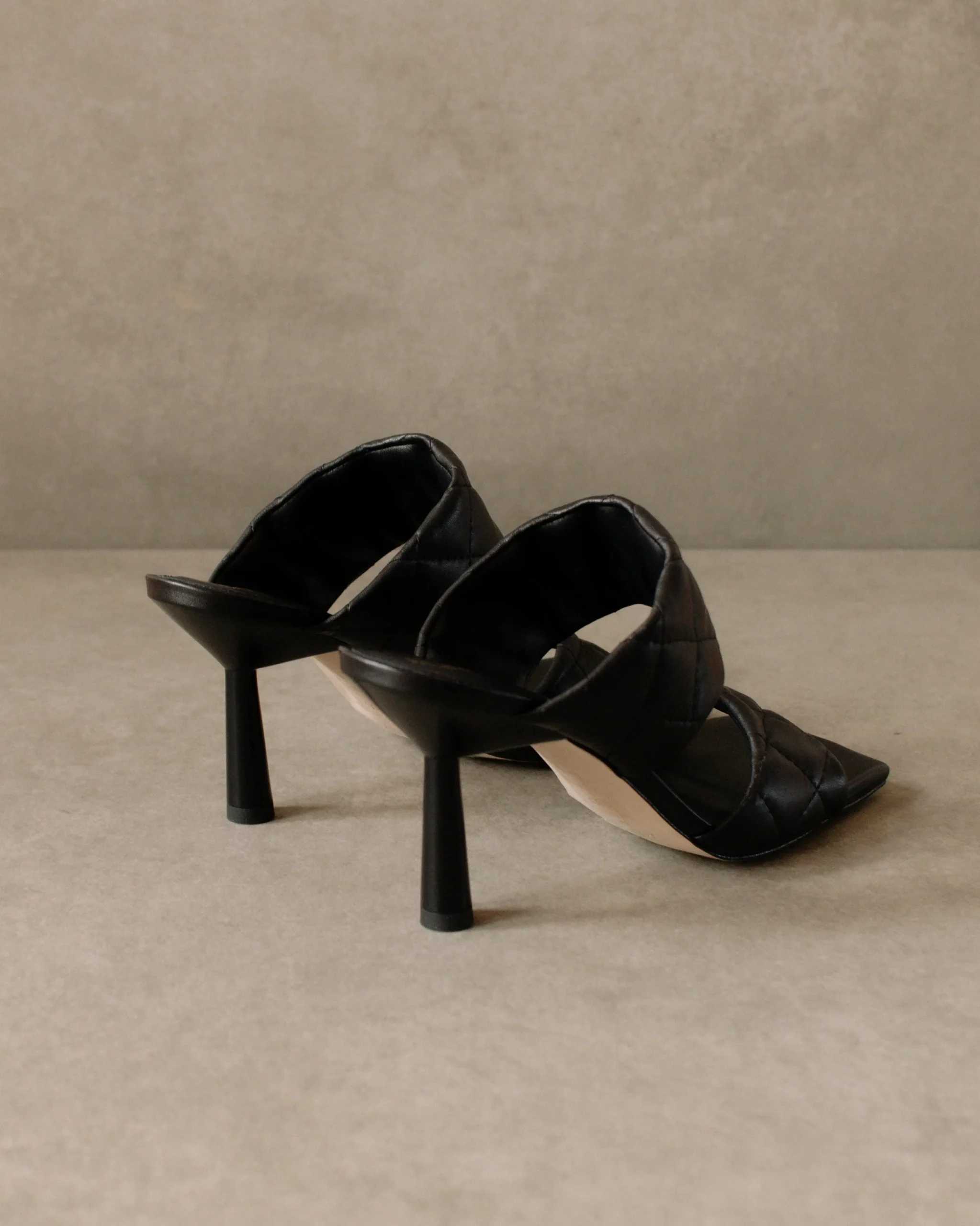 Conner - Sandalias De Piel Negras