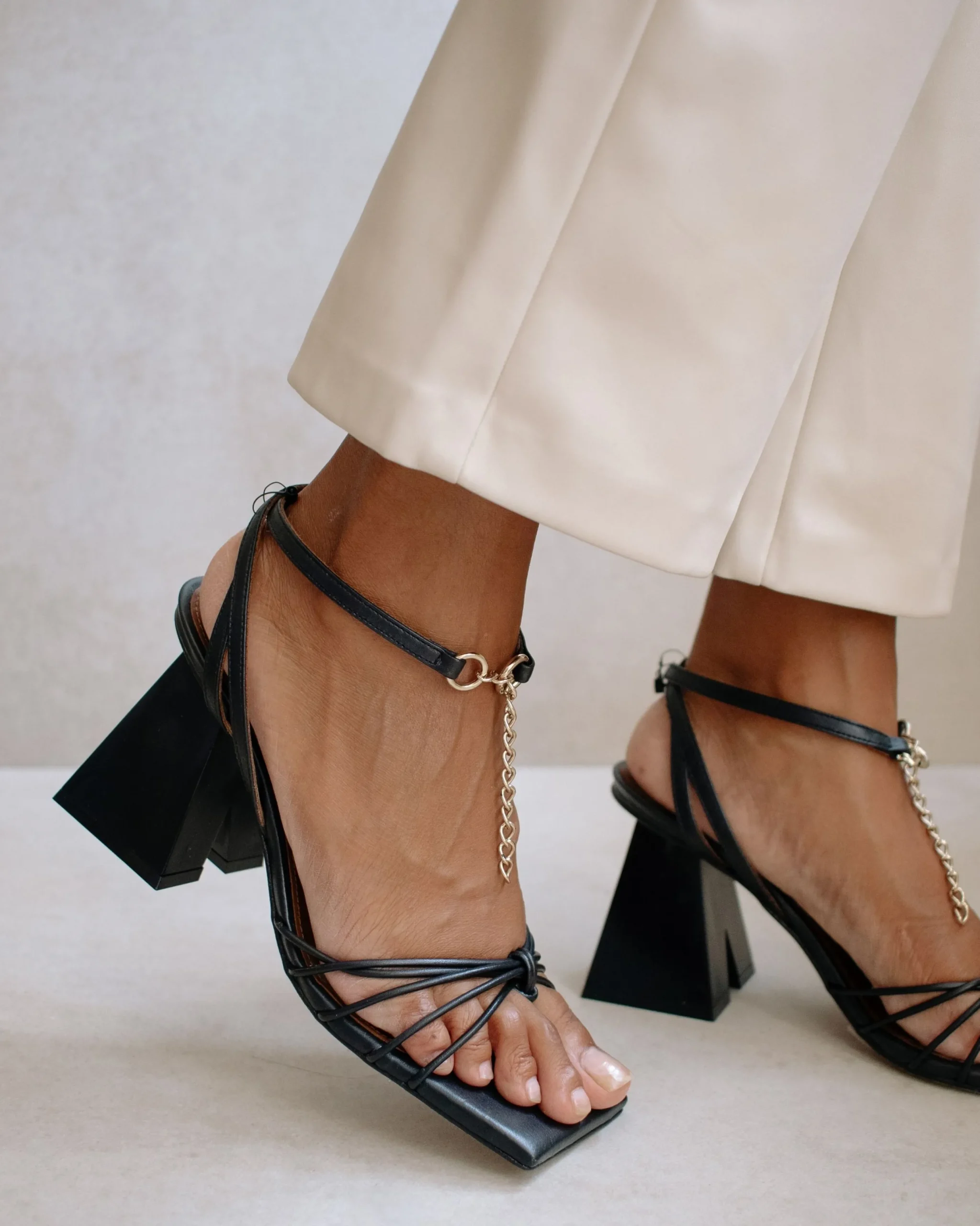 Daisy - Sandalias Blancas De Piel