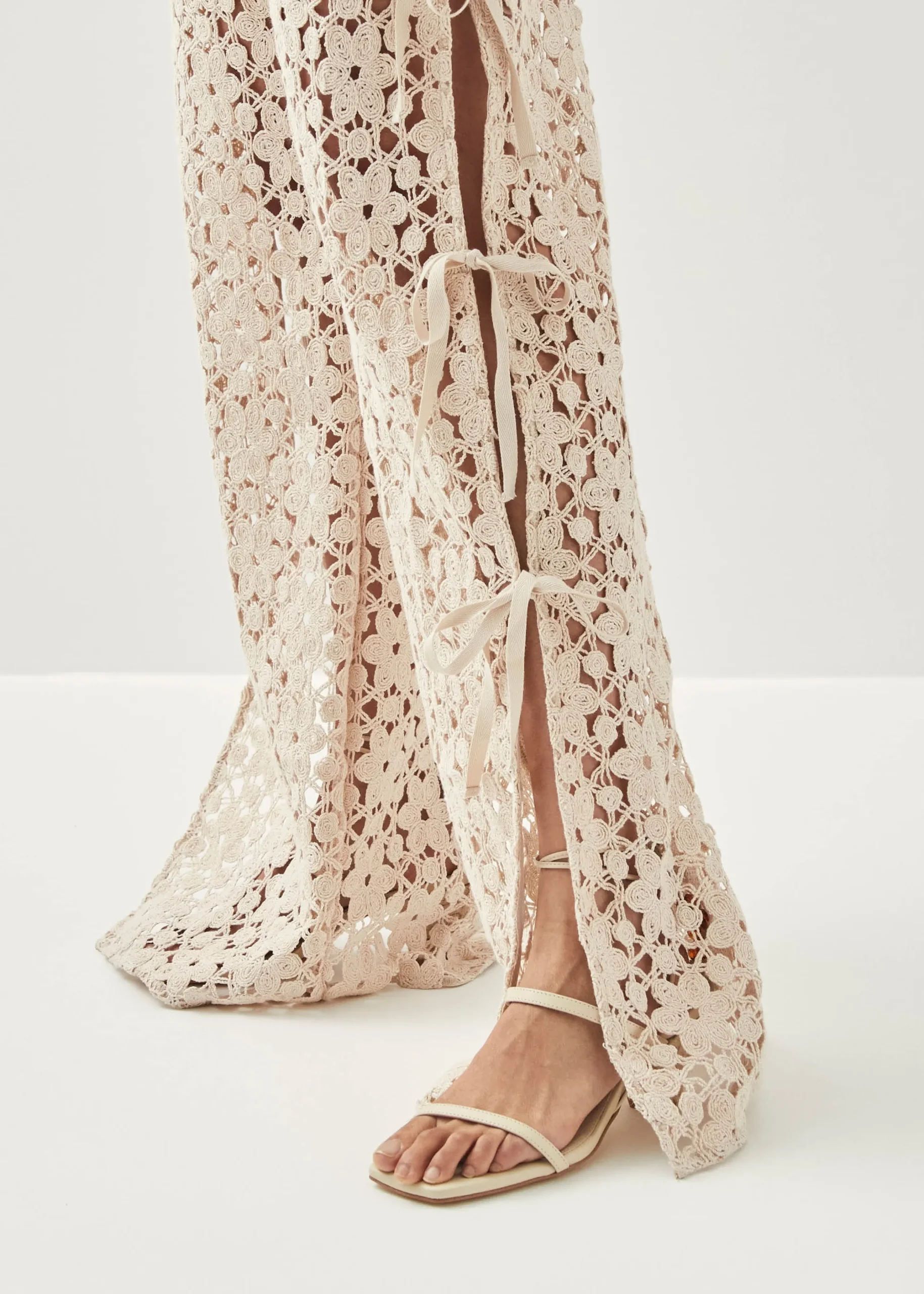 Dibun Pantalones De Encaje Color Crema