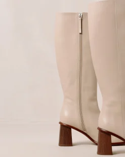 East - Botas Beige De Piel