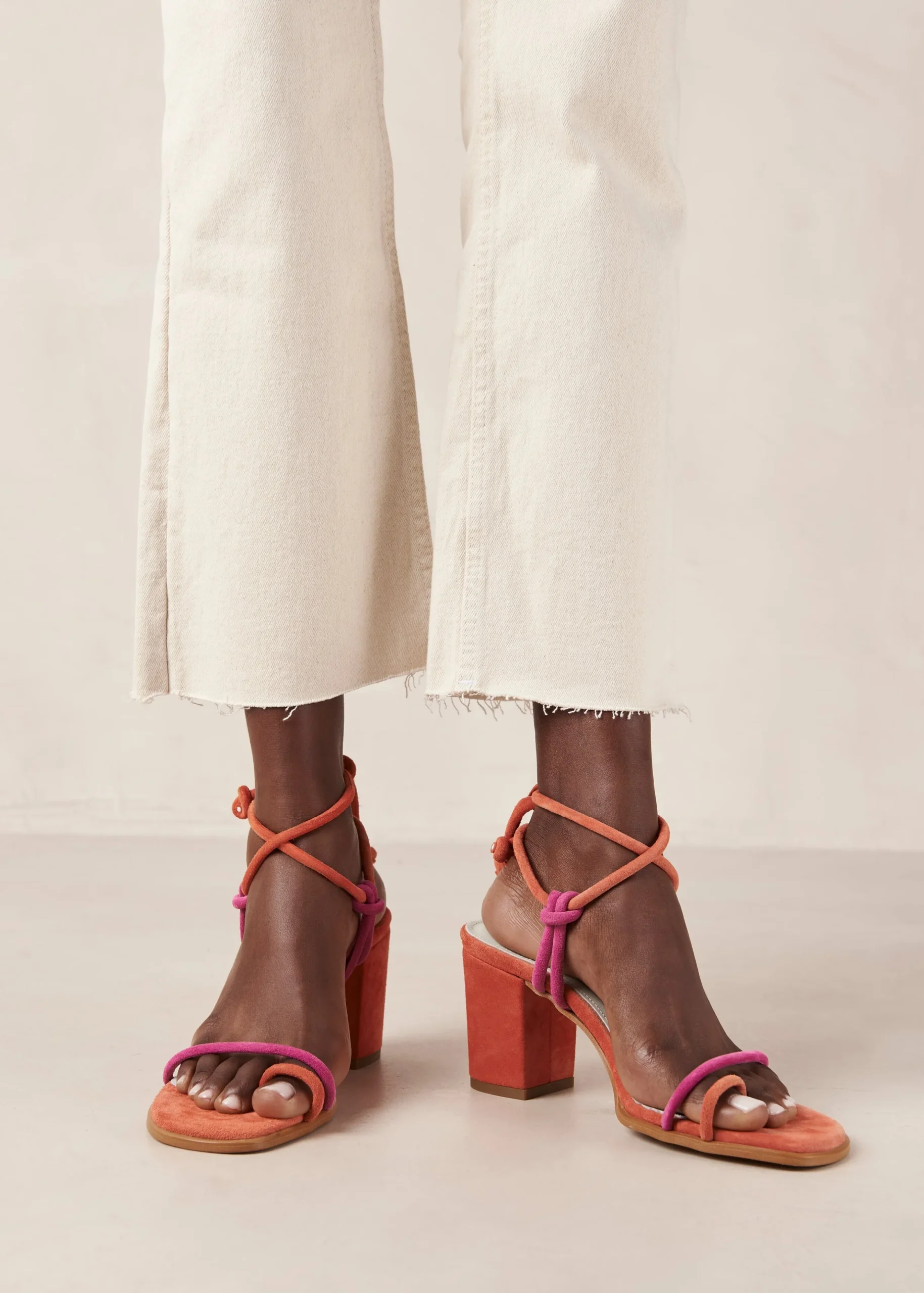Harllow Sandalias De Cuero Negro