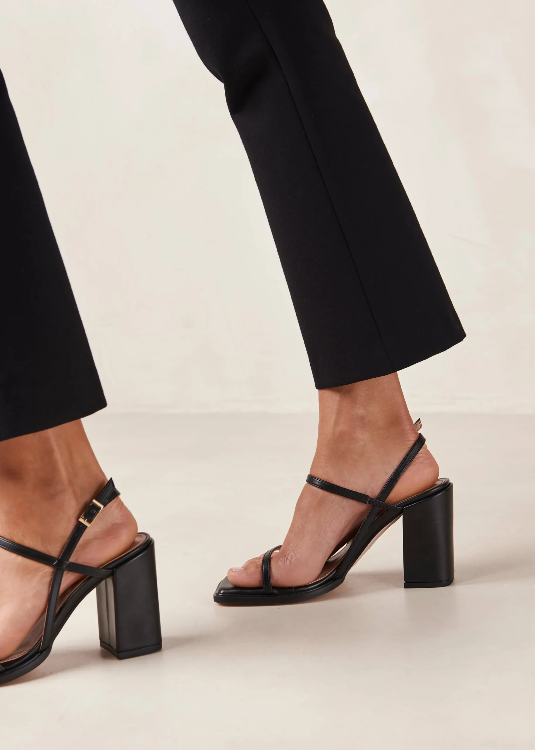 Harper Sandalias De Cuero Suave Marrón