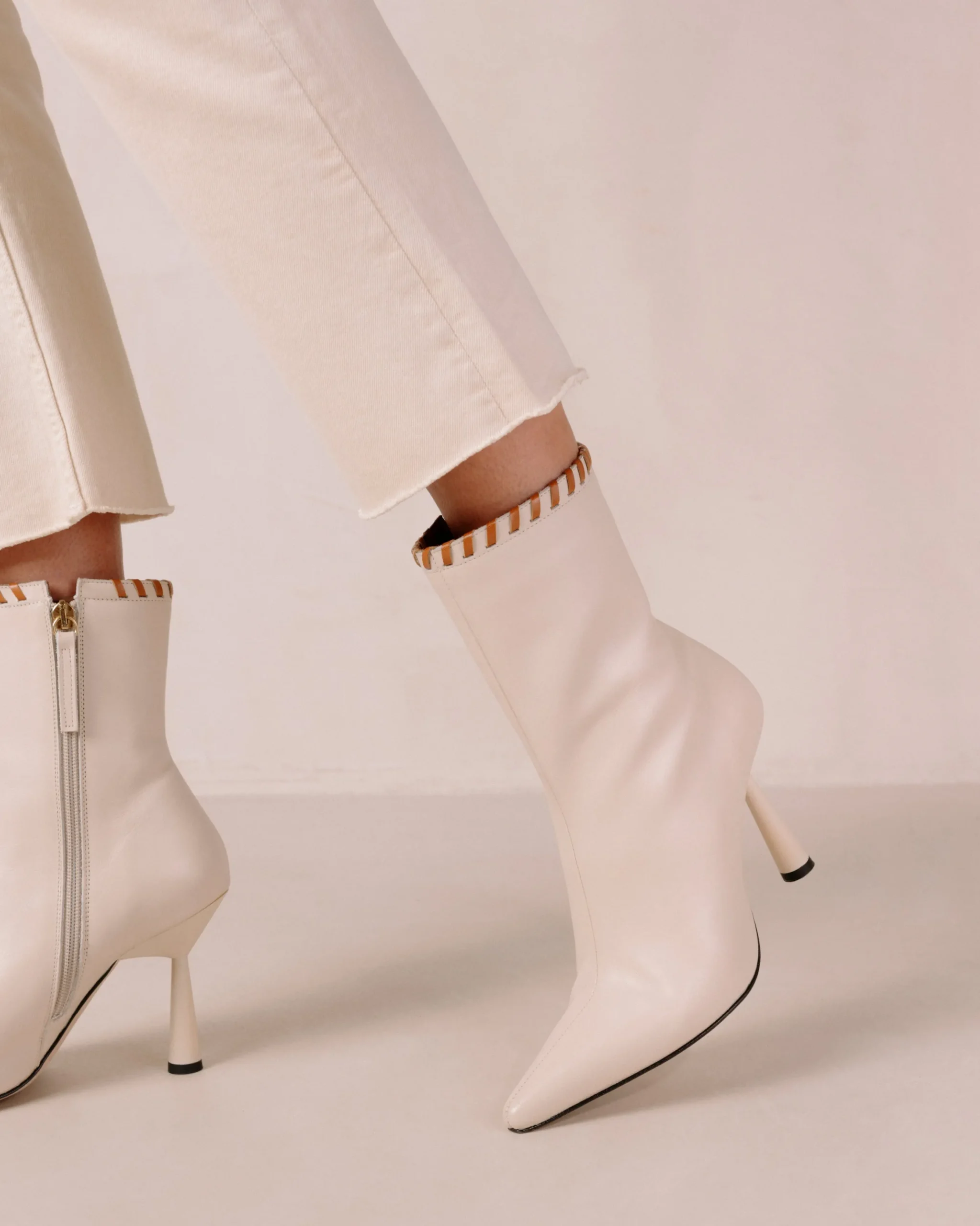 Leo - Botas Blancas De Piel