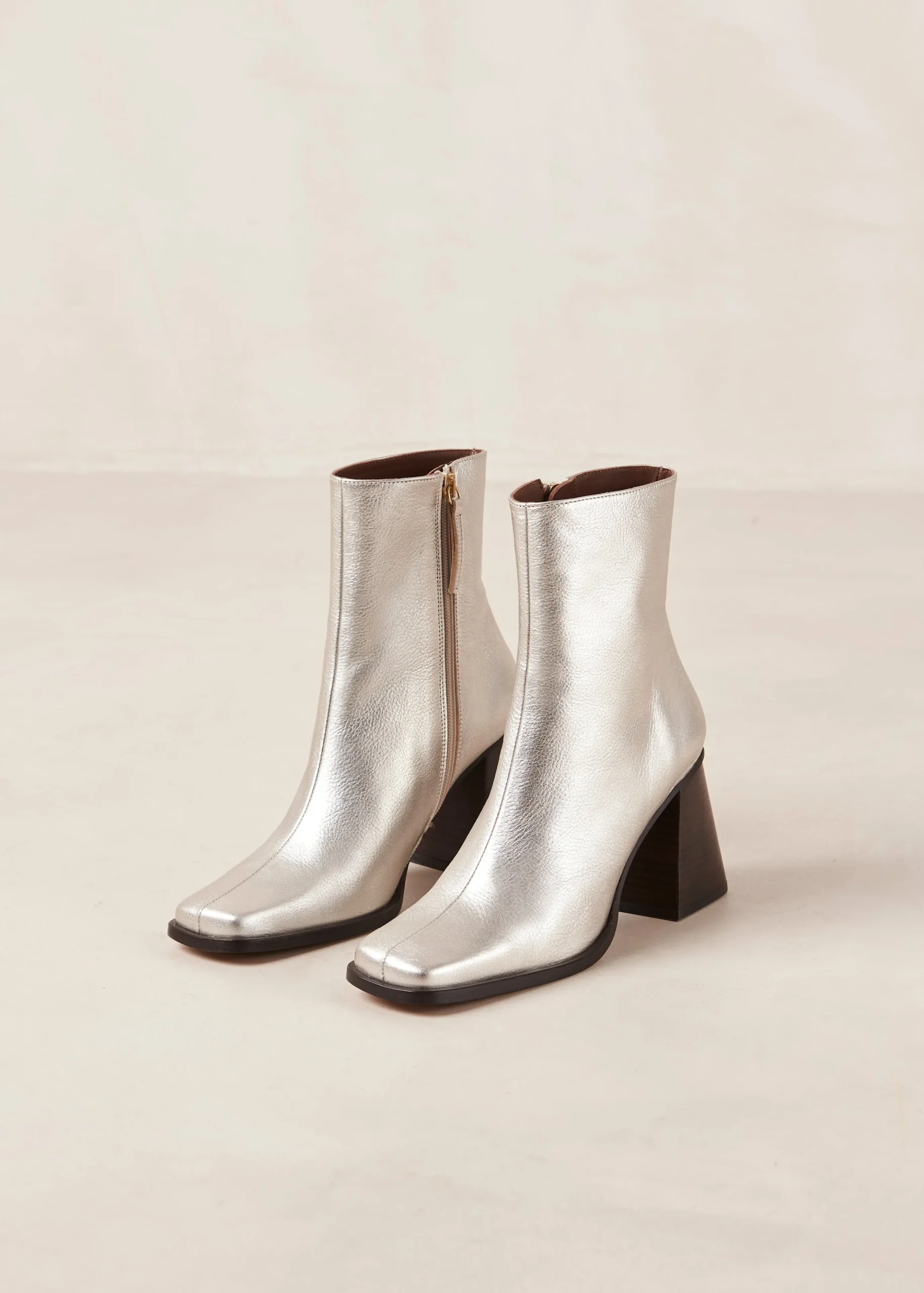 South Shimmer - Botas Plateadas De Piel