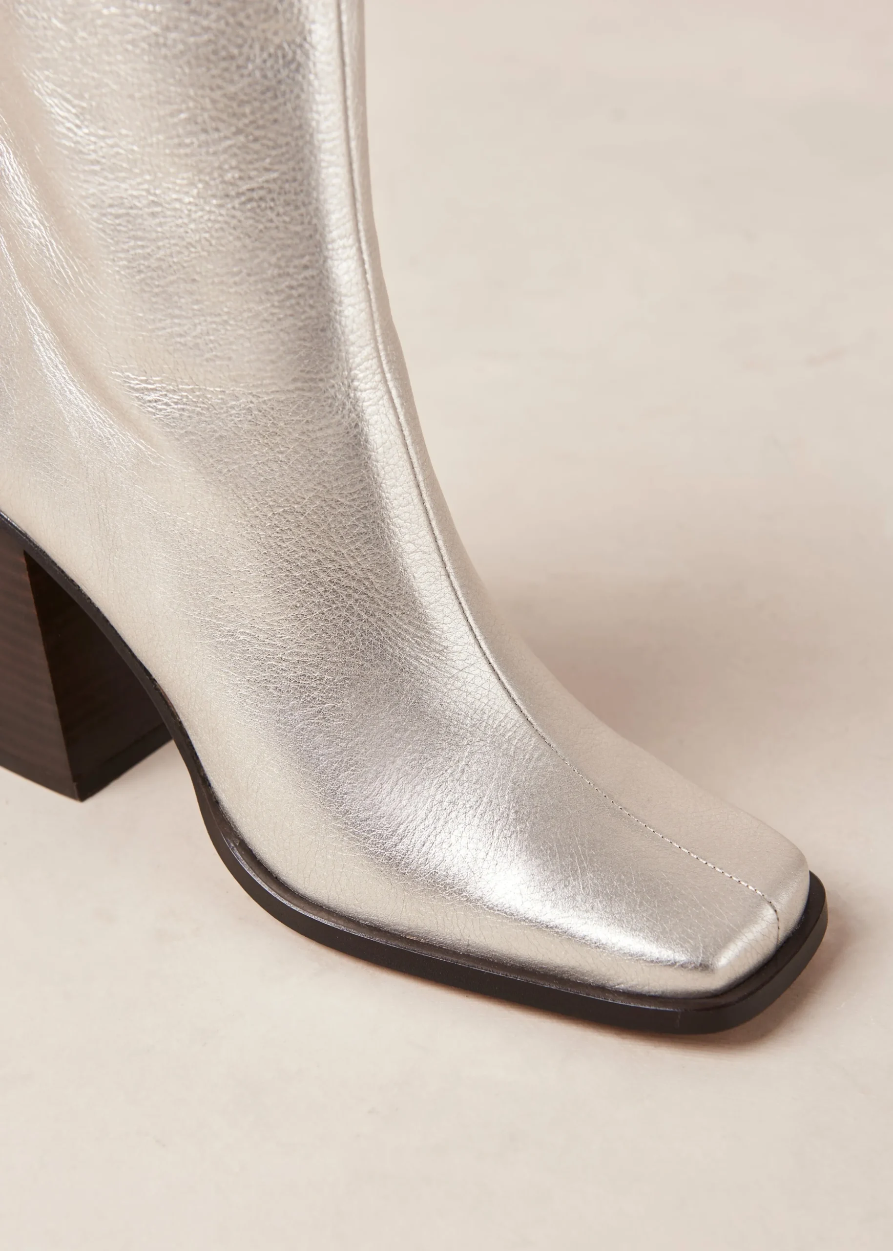 South Shimmer - Botas Plateadas De Piel