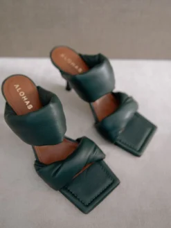 Twist Strap - Mules De Cuero Verde